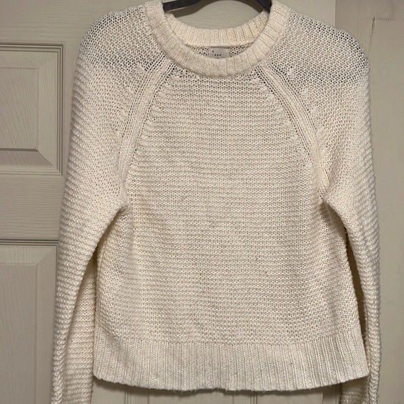 A new day sweater - Picture 1 of 2